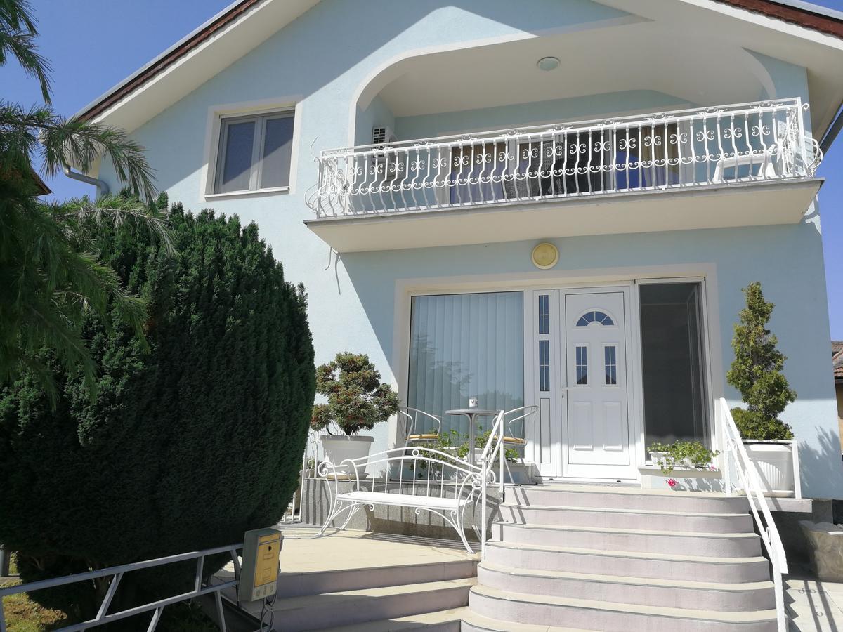 Apartmani Capi Golubac Eksteriør billede